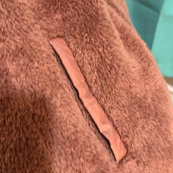 Patagonia Small Vest - Picture 4 of 4